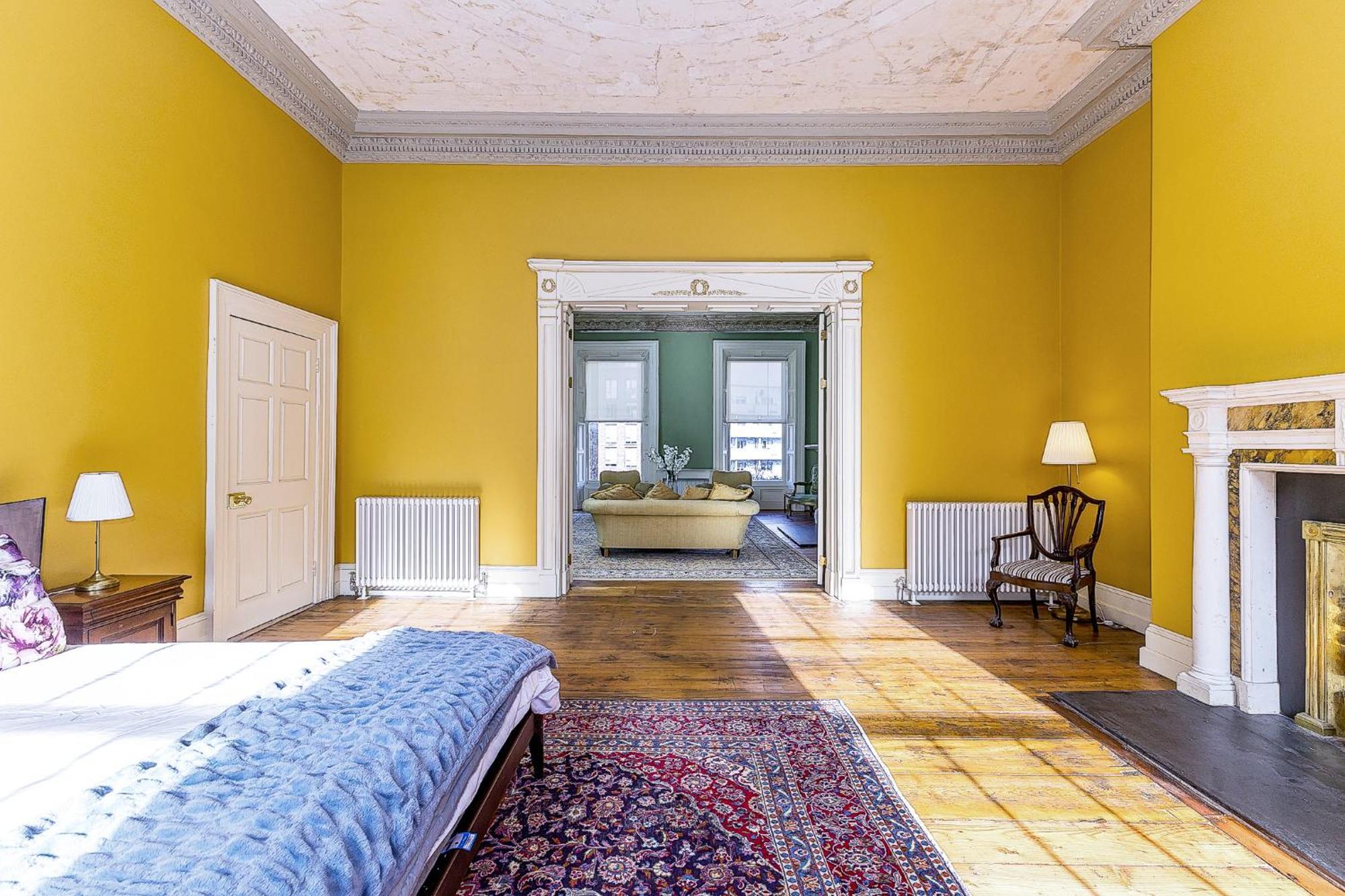 Munster Apartment , 7 Henrietta Street, Dublin City Centre Eksteriør bilde